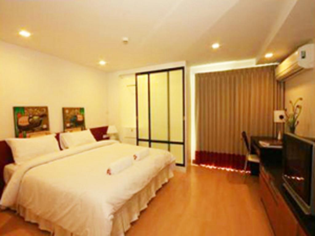 Oyo 4956 Hotel Maharaja Palace Kānpur Rom bilde