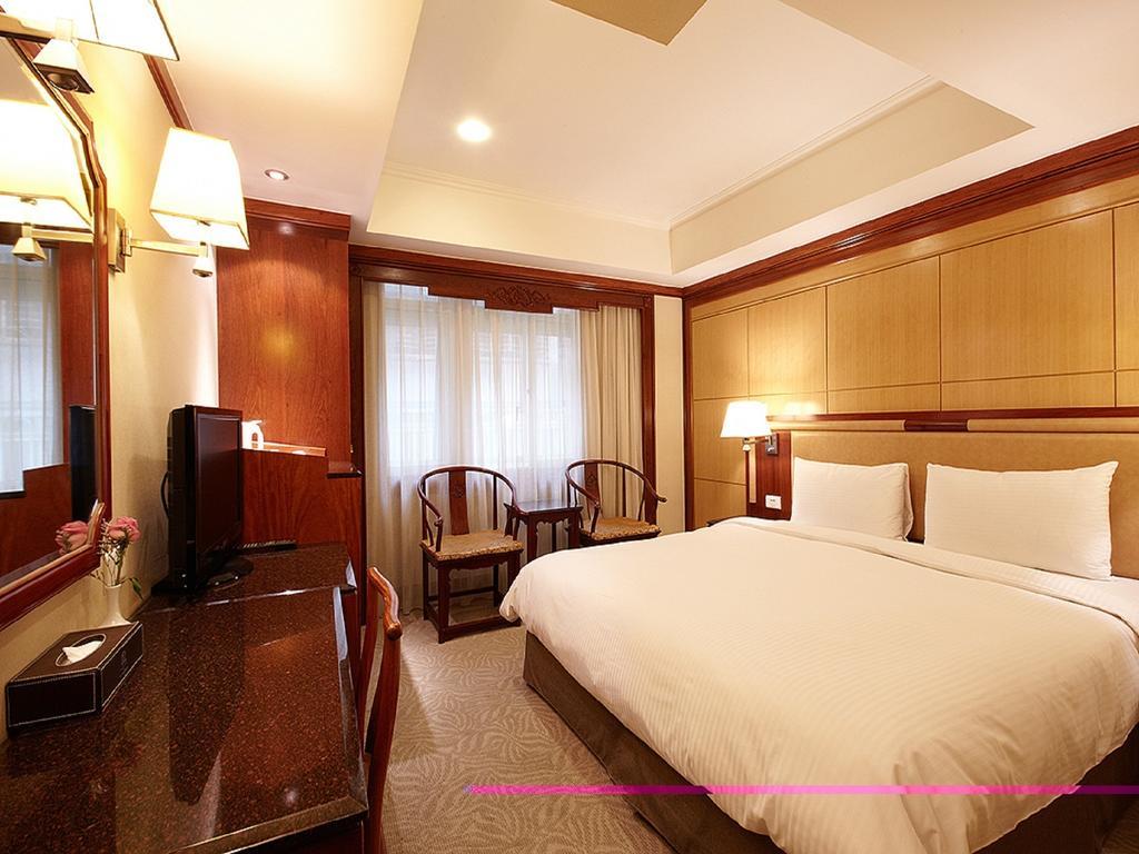 Oyo 4956 Hotel Maharaja Palace Kānpur Rom bilde